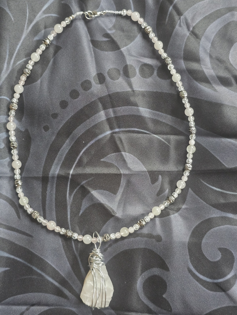 Silver & Light Pink Rise Quartz Beaded Women's Necklace